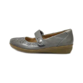 Clarks Ballerinas Leather Grey Colour For Women