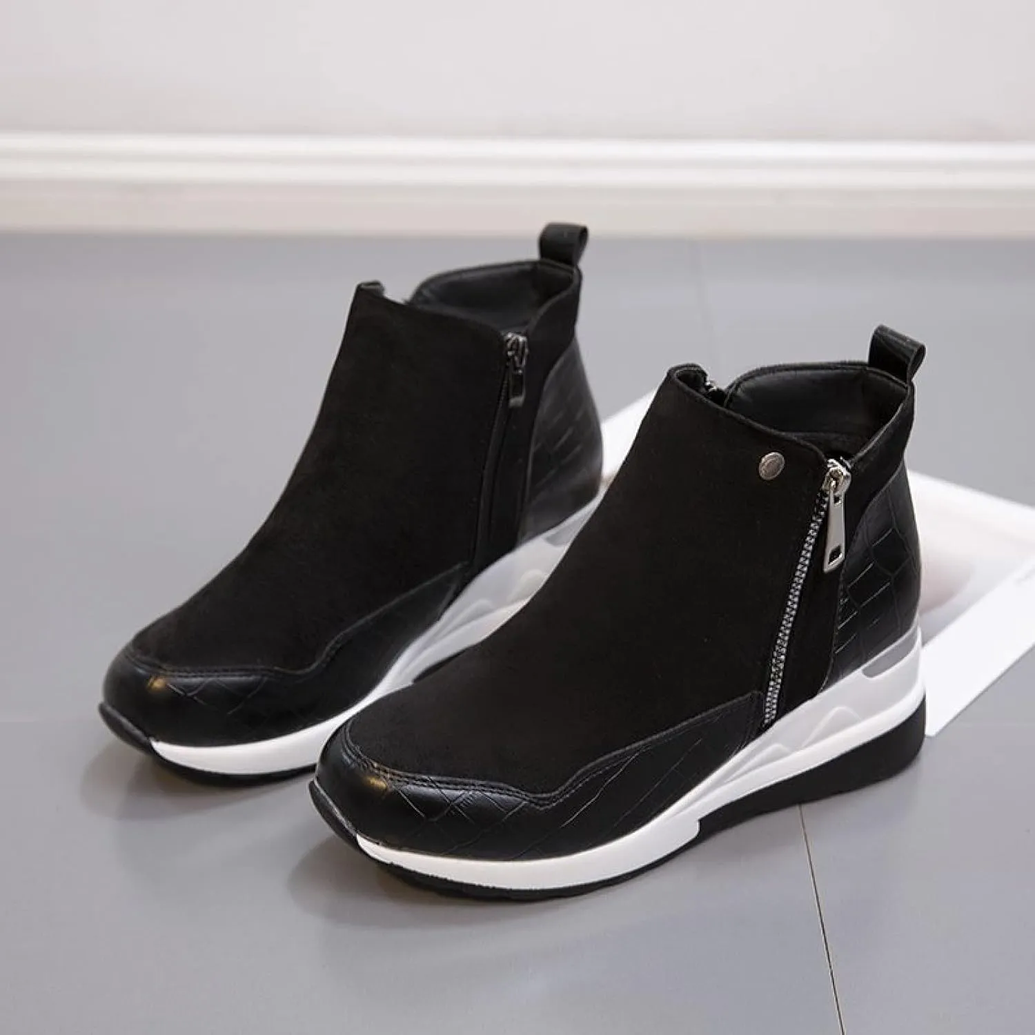 oiangi Womens Booties and Ankle Boots Fashion Round Side Zipper Platform Casual Wedges Sneakers Comfortable Lightweight Ladies Short Boots Shoes