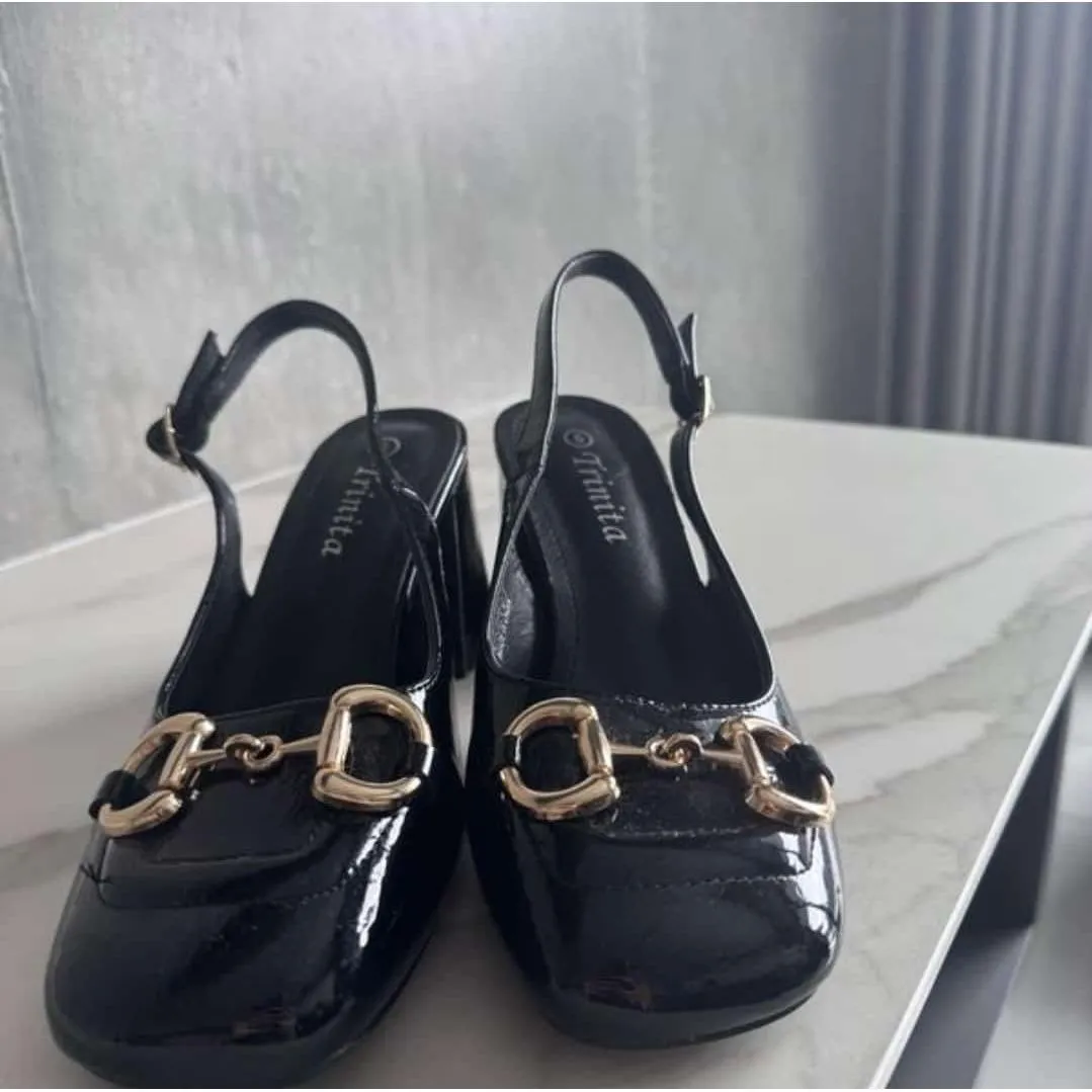 Square Toe Chunky Heel Shoes